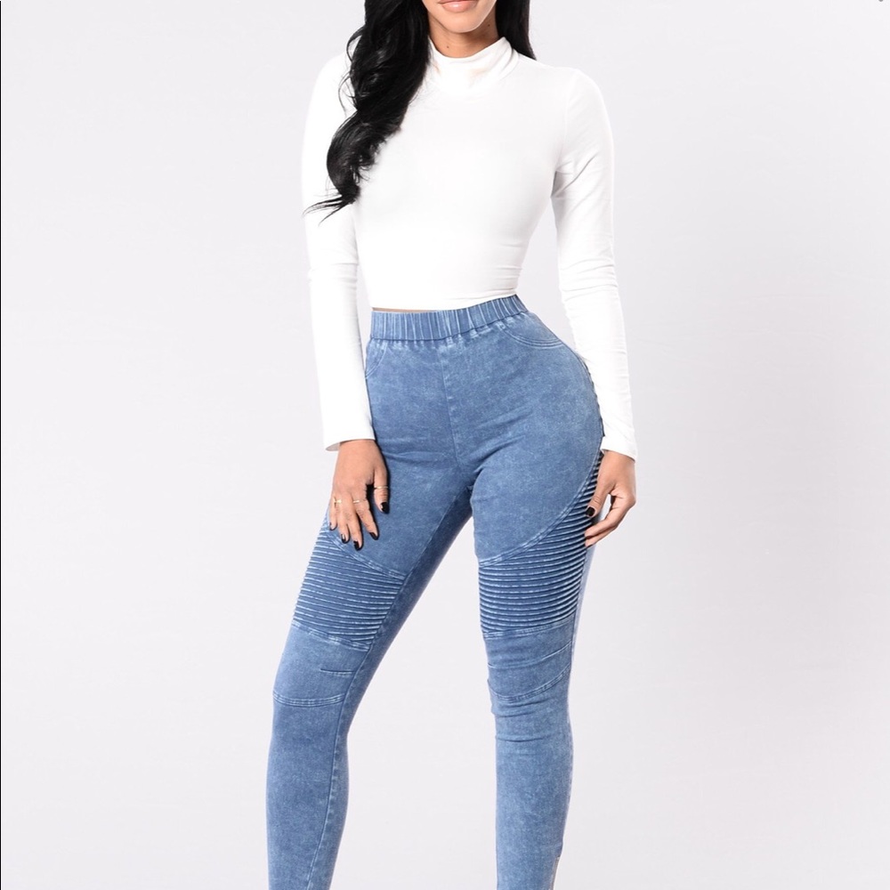 A cute pair of jeans 👖